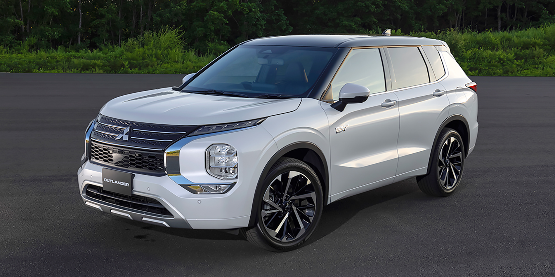 Outlander PHEV 1900x950 A