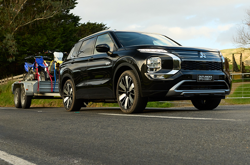 MIT 2506 OUT PHEV 25 Editorial 1 850x560