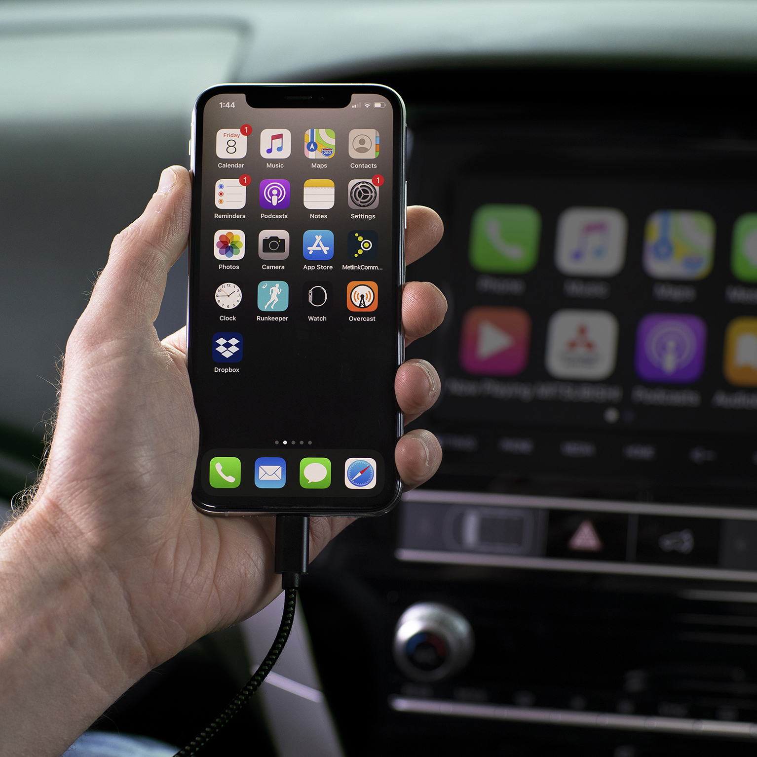 Pajero Sport MY20 phone connectivity small